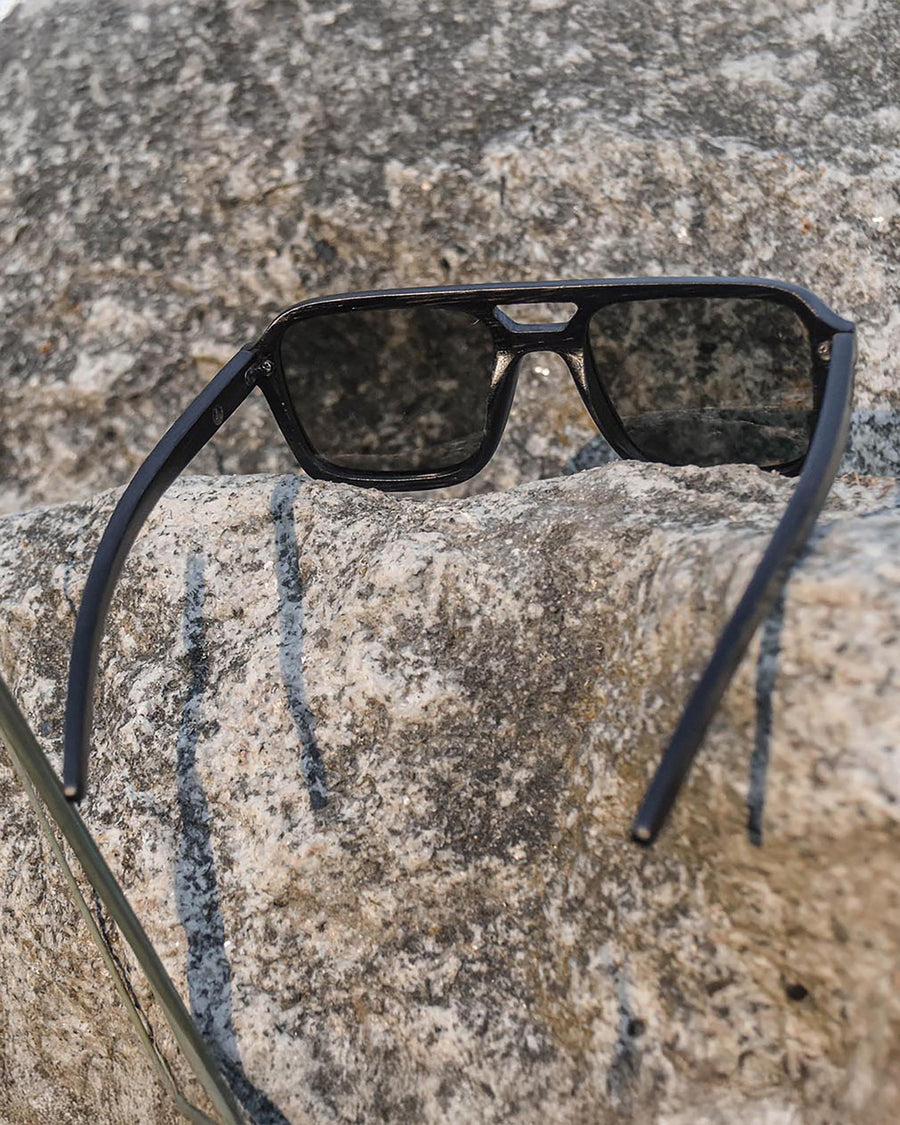 Boss | Polarized Bamboo Sunglasses
