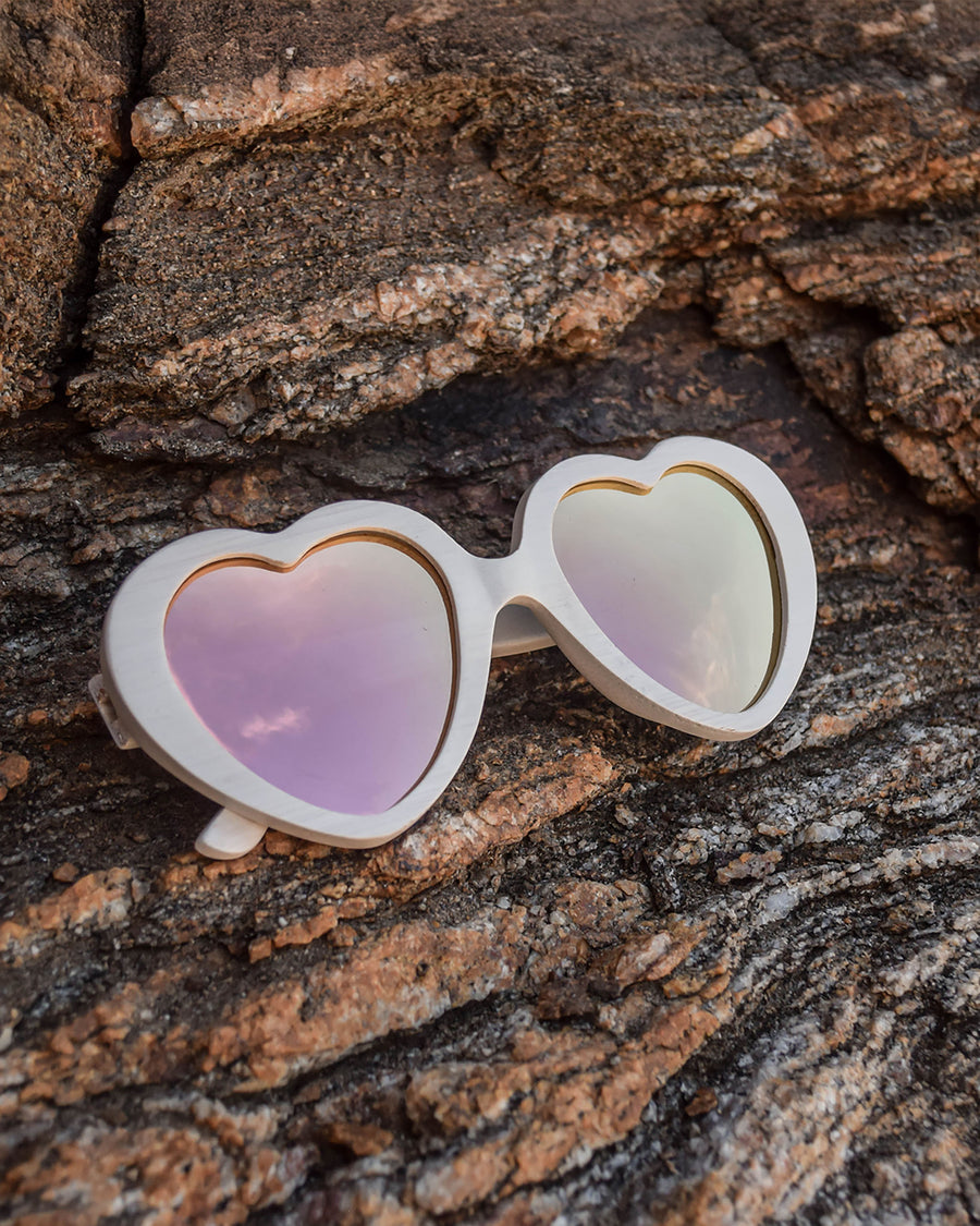 Mi Corazón | Polarized Bamboo Sunglasses