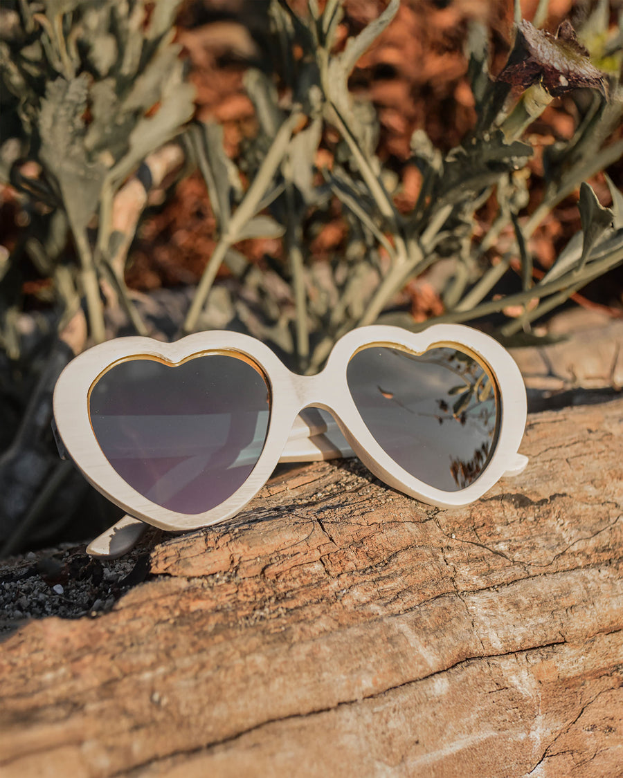 Mi Corazón | Polarized Bamboo Sunglasses