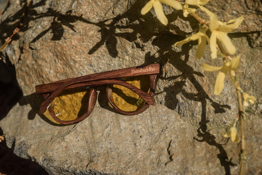 Screen Bee | Polarized Bamboo Sunglasses by Bambuddha