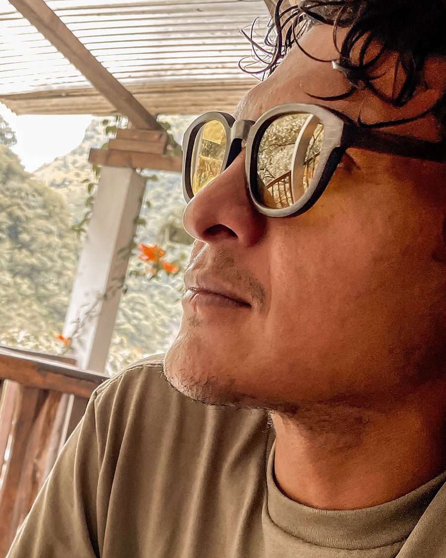 Screen Bee (Rx) | Polarized Bamboo Sunglasses